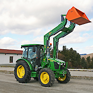 John Deere 5075e XB Bionic 90